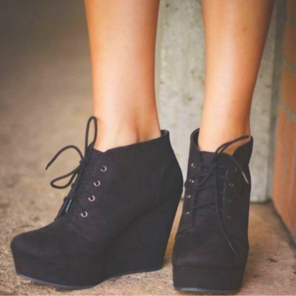SODA Wedge Booties - SIZE 6.5 - BLACK